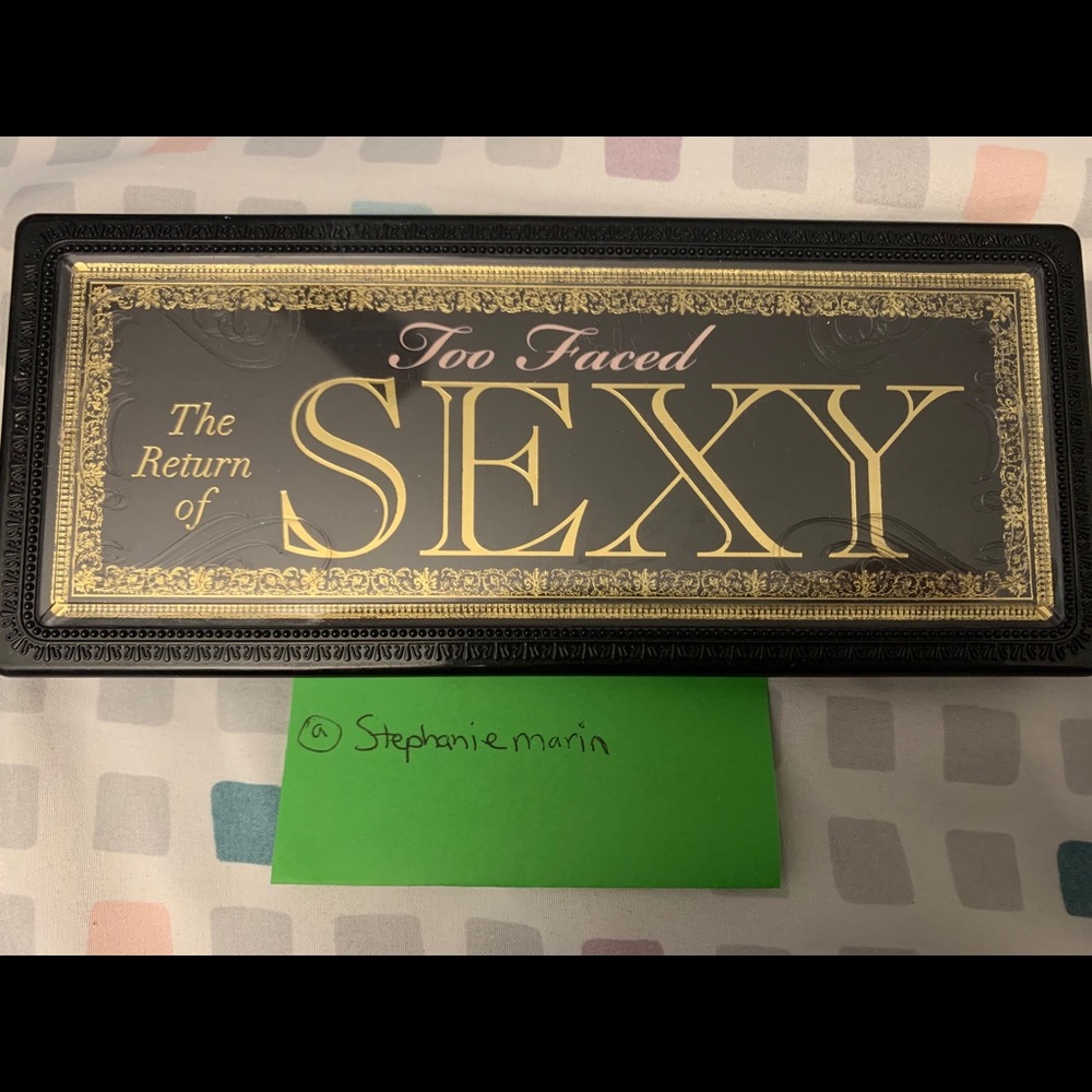 Too Faced The Return of Sexy